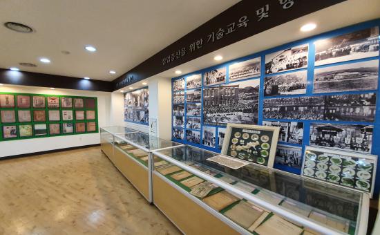 한국잠사박물관 이미지